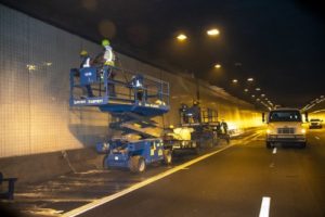 Arizona DOT Installing New LED Highway Lights