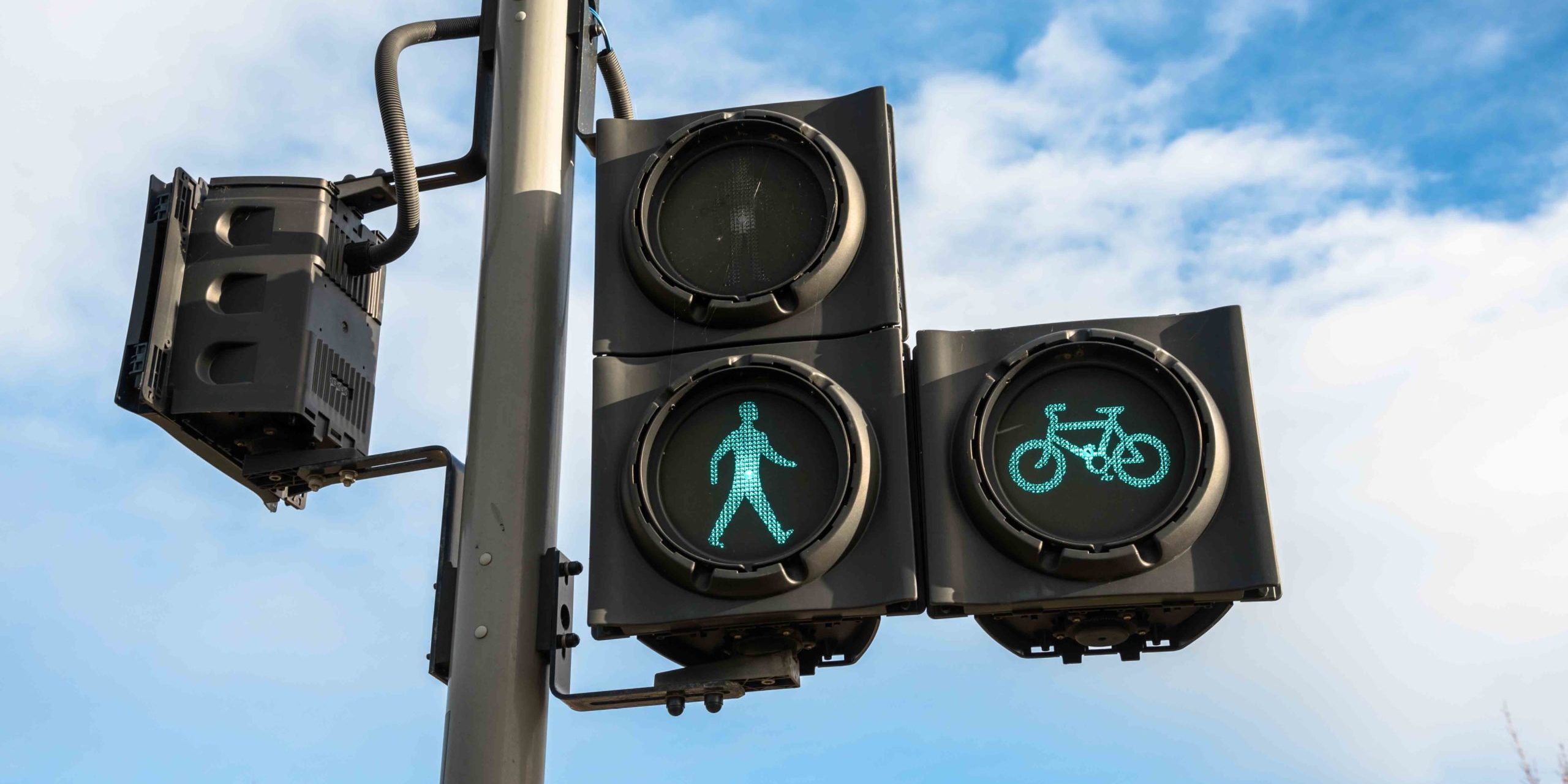 Connecticut DOT Helps Accommodate Walking and Bicycling through Road Audits